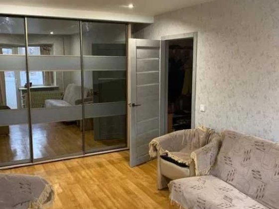 Продаю 2-к квартиру метро Холодная Гора Харьков