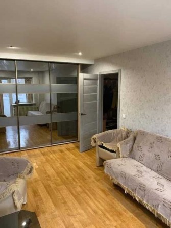 Продаю 2-к квартиру метро Холодная Гора - фото 1