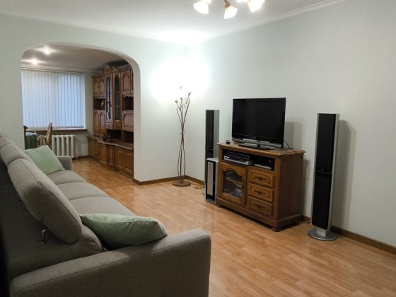 Спецпроект с ремонтом, мебелью на Черемушках.Палисадник и своё убежище Одеса