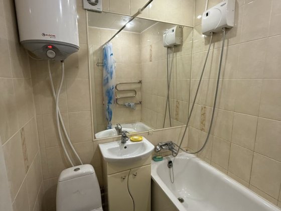 Продам однокомнатную квартиру бульвар центральный 14 Запорожье