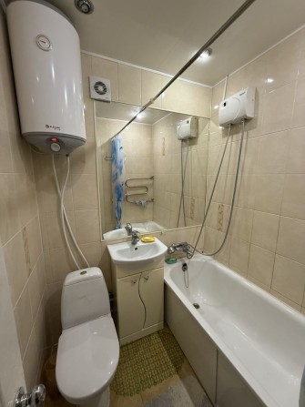 Продам однокомнатную квартиру бульвар центральный 14 - фото 1