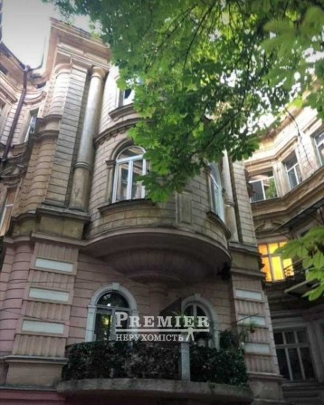 Продам просторную 1 ком. квартиру, 52 кв. . Исторический Центр. - фото 1