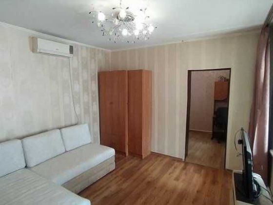 2 комн -35метров. Центр. АГВ. Ремонт. Мебель. 2 эт. ул.Б.Хмельницкого Одесса