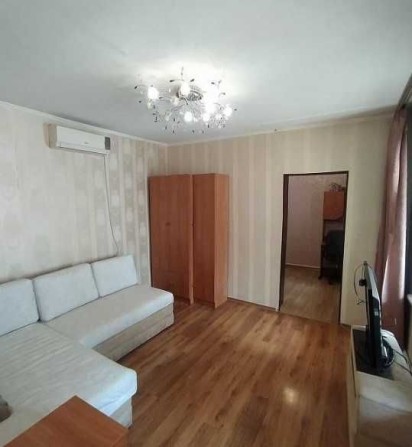 2 комн -35метров. Центр. АГВ. Ремонт. Мебель. 2 эт. ул.Б.Хмельницкого - фото 1