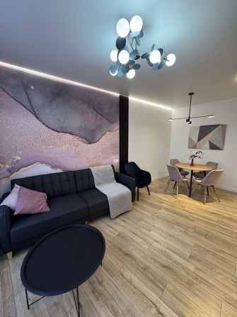 Продам квартиру 42 Жемчужина Аркадия 46 метров новый ремонт - фото 1