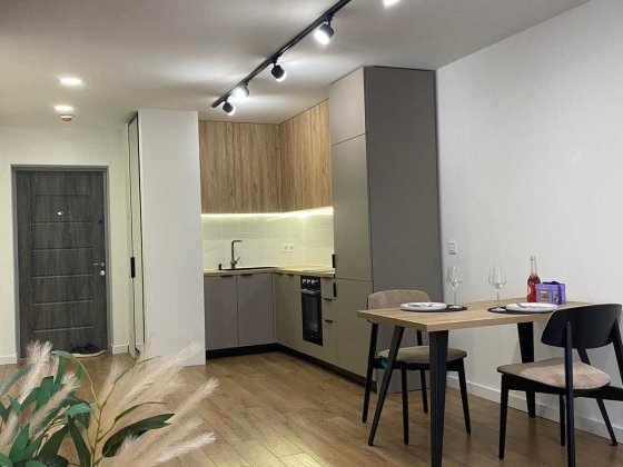 Продаж квартири з ремонтом в ЖК Америка, вул. Володимира Великого Львів