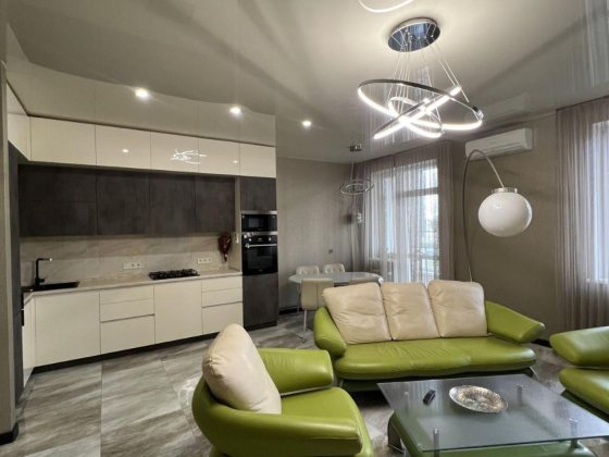 1466-ЮЛ Продам 3к квартиру 83м2 в новострое ЖК Салтовский на Салтовке Харків