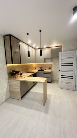 ЄВРОДВУШКА З дизайнерським  ремонтом | ЖК «Ньютона» - фото 1