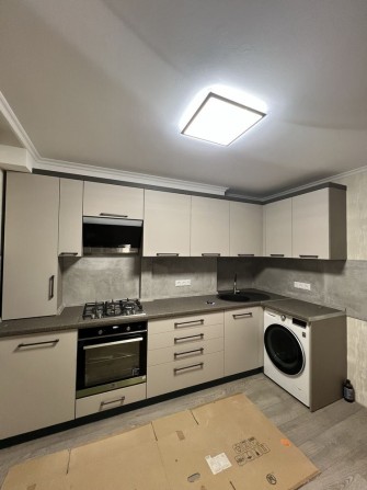 В Продажу 3 к к в р-ні Пл. Перемоги з євроремотом - фото 1