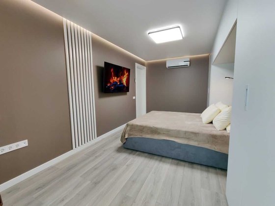 Продам трехкомнатную квартиру Научная,Ляпунова,11 Харьков