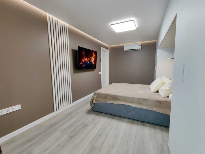 Продам трехкомнатную квартиру Научная,Ляпунова,11 - фото 1