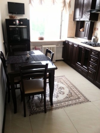 Продажа 2х комнатной квартиры / сталинка в Николаеве,центр/ - фото 1