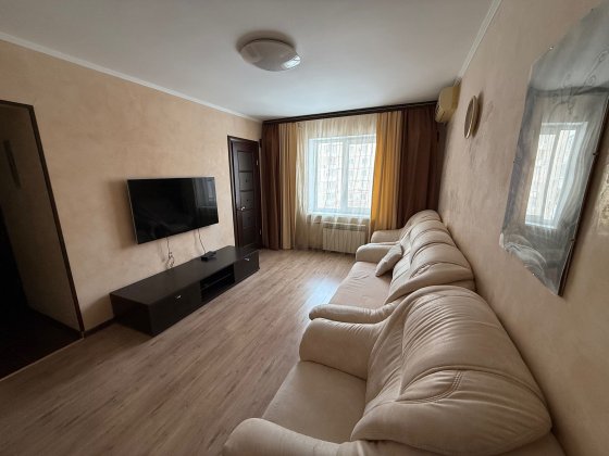 Продам 3 кімнатну квартиру Запорожье