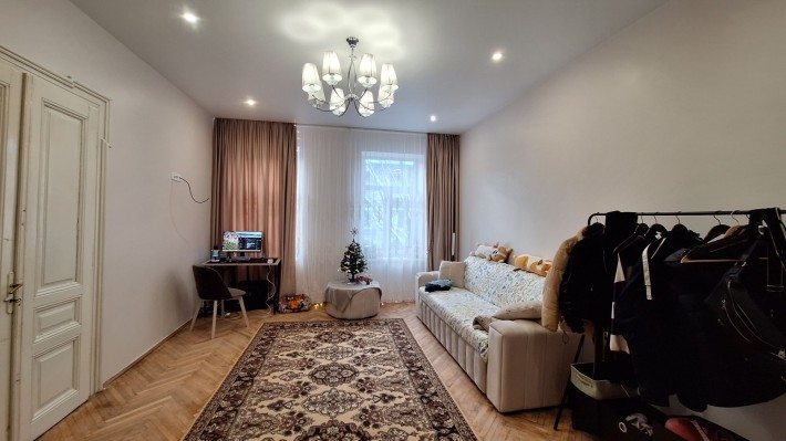 Продаж 2-х кім.кв.по вул.Меретина(ближній центр) - фото 1