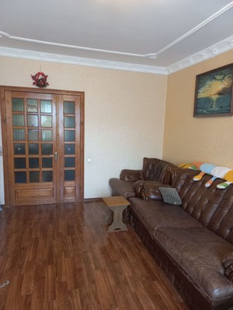 Продажа 3 комнатной квартиры на Намыве - фото 1