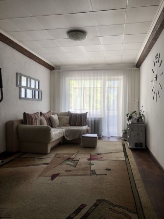 Продам 3-кімнатну квартиру в Хортицькому районі - фото 1