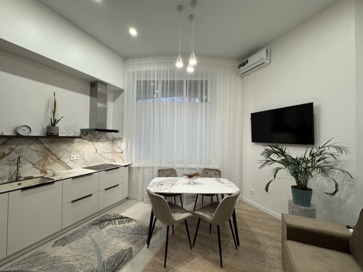 Продаю СРОЧНО  3квартиру жк Рівʼєра - фото 1