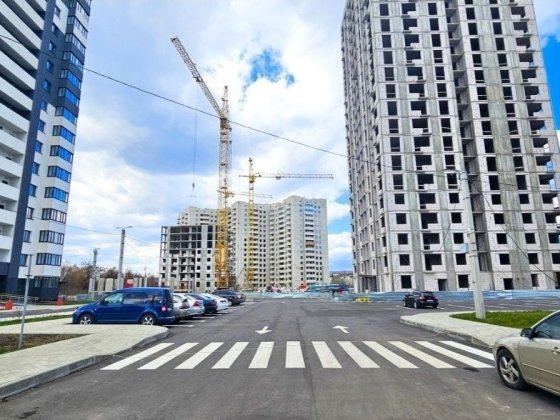 Продам реальную 2 квартиру новострой ЖК"Оазис"єВідновлення Документы.L Харьков