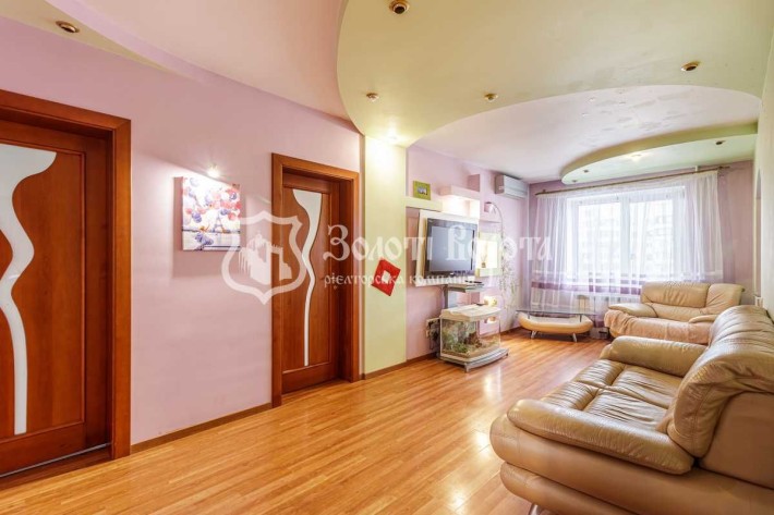 Квартира, 3к. Євроремонт. Героїв Дніпра, 32, Оболонь, Оболонський р-н - фото 1