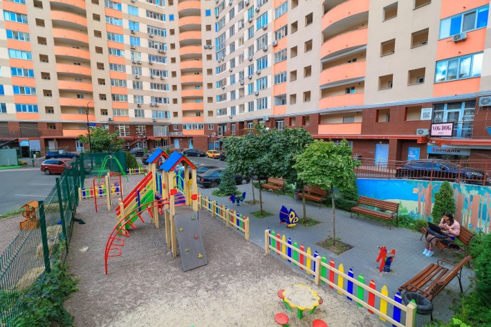 ЄОселя! Від власника. Видовий пентхаус в ЖК 4 Сезони, Максимовича 3Д - фото 1