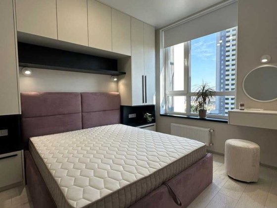 Продаж Євро 2К  ЖК Метрполія 2 Вірменська, Вирлиця Позняки НОВА  ТОРГ Київ