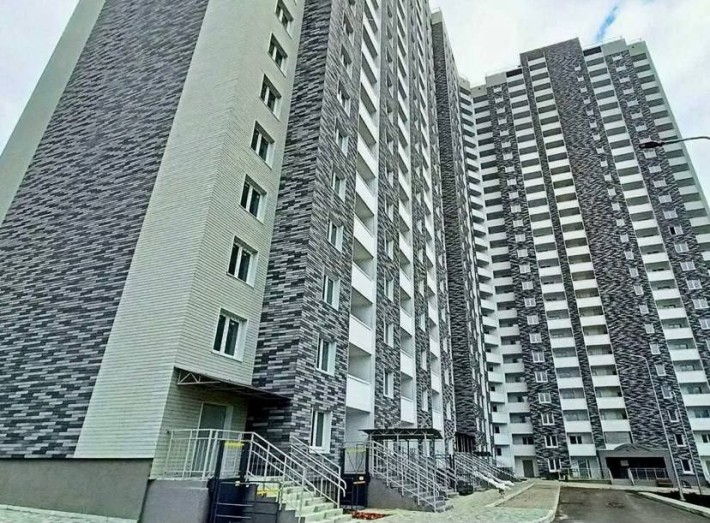 Єоселя 3к 90м жк Деснянський Героїв енергетиків 43 Троєщина - фото 1