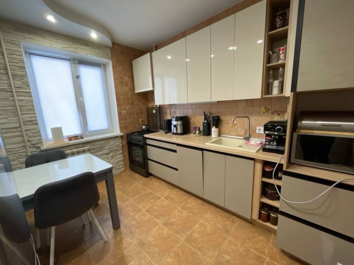 70м2 Троещина 3 кімнатна з ремонтом Закревського Лифаря - фото 1