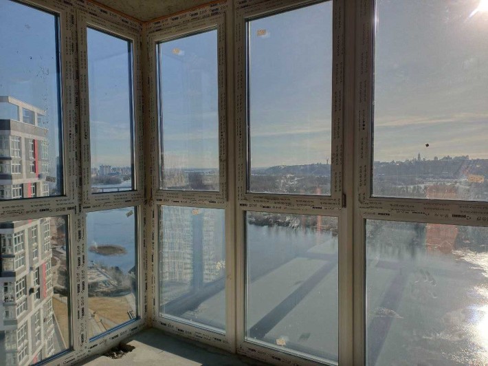 ЖК Русанівська гавань Перша лінія Планування Ліворуч Без % 18 пов 27 Б - фото 1