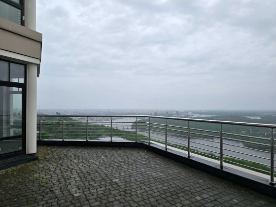 Найкраща квартира(490м2)з терасою та видом на Дніпро,на Грушевского 9 Київ