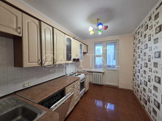 ТОП ПРОПОЗИЦІЯ Продаж 4к квартири вул. Старонаводницька 8Б Печерськ Киев