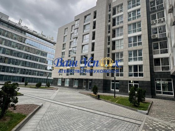 Продаж квартири, вул. Лейпцигська, метро Печерськ, Лавра, Київ Киев