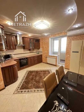 Продам 2-комКВ 75 м²  с ремонтом и мебелью  Центр Залесская м Перемоги - фото 1