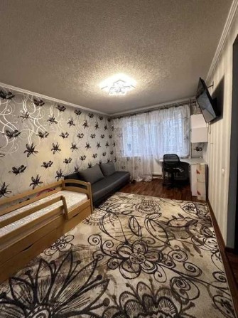 Продам 1к квартиру Новые дома метро Дворец спорта - фото 1