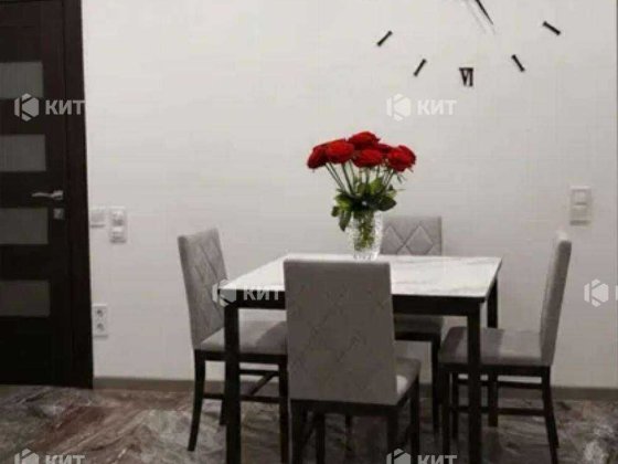 3к. 82м2 ,Центр, ЖК Лазурний (ЖК Лазурный, м. Центральный рынок)131246 Харків