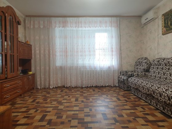 Продаю  2 кімнатну кв. ,вул.Київська,Ліски Миколаїв