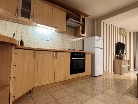 Продам 2 комнатную квартиру на Черемушках с ремонтом Одесса