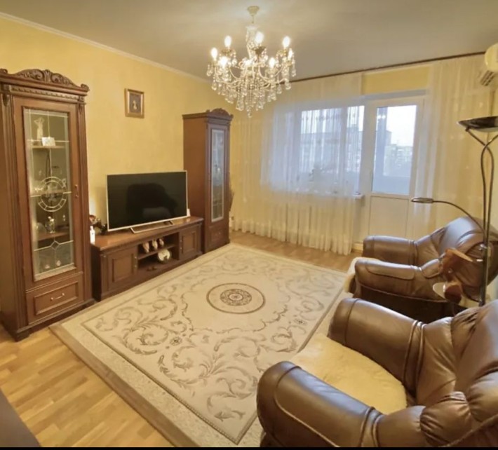 3 комнатная квартира Намыв ул.Озерная - фото 1