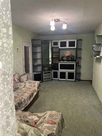 Продам 3 кімн кв, Інгульський район, Космонавтів 4/5 цегла,газ колонка - фото 1