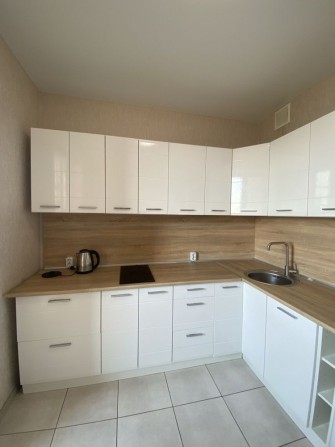 Продам 1 комнатную квартиру на Слободке с ремонтом - фото 1