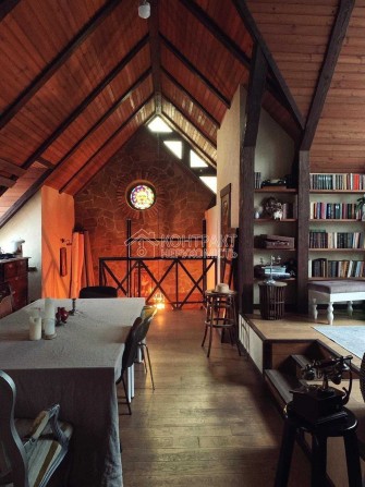 Продається 4 кімн квартира-будинок  Центр Площа Поезії ТРЦ Нікольський - фото 1