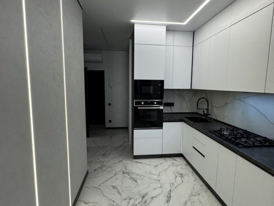 Власник продам 1к. Квартира 39кв.м 3єтажСофія Клубний від Мартинова. Софіївська Борщагівка