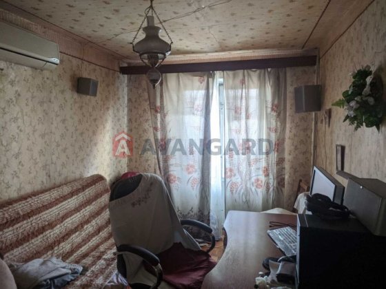 Продаж 3 к в пр. Моторостроителей 32 (р-н Парка Климова) Запорожье