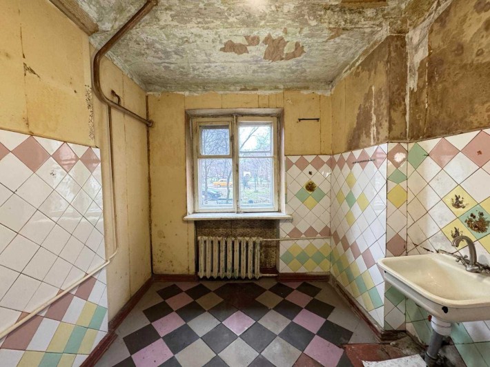 Продаж 2-к квартира, центр, вул. Рекорд, 1/4, можливо  по сертифікату - фото 1