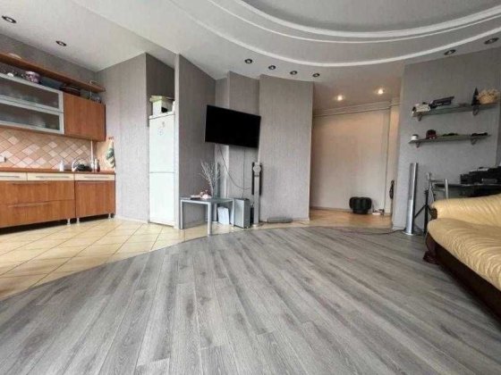 2-х Кв. Сталінка. Центр. Ж/б перекриття