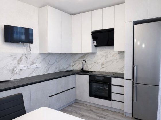 Продам 2к квартиру ЖК ПТИЧКА рядом метро все есть Харьков