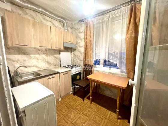 Продаж 1к квартира Центр проспект Науки Сертифікат Харьков