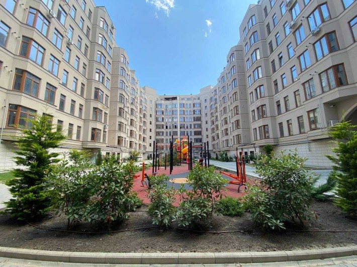 1 комнатная квартира 30 м2 Первая Линия Моря Газ ЖК Авиньон - фото 1