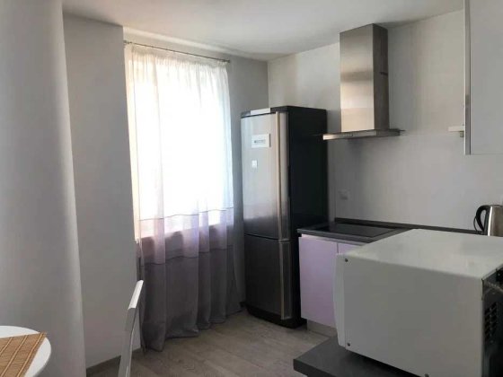 Продам Просторная 2-к квартира с ремонтом в доме бизнес-классаГагарина Харків