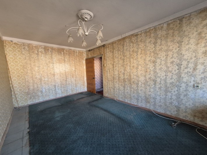 Глушко/Панорама. 2-х кімн. під ремонт. 50м². Продам швидко! - фото 1