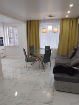 Продається 3 кімнатна квартира в р-ні 6Слобідської - фото 1